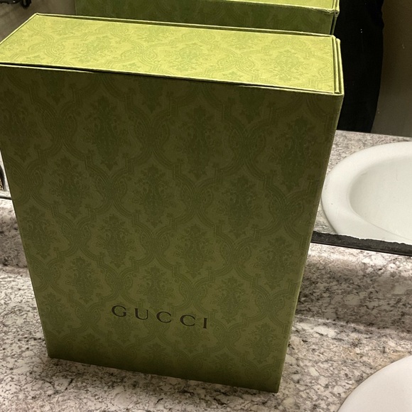 GG MARMONT SMALL SHOULDER BAG - Picture 12 of 13